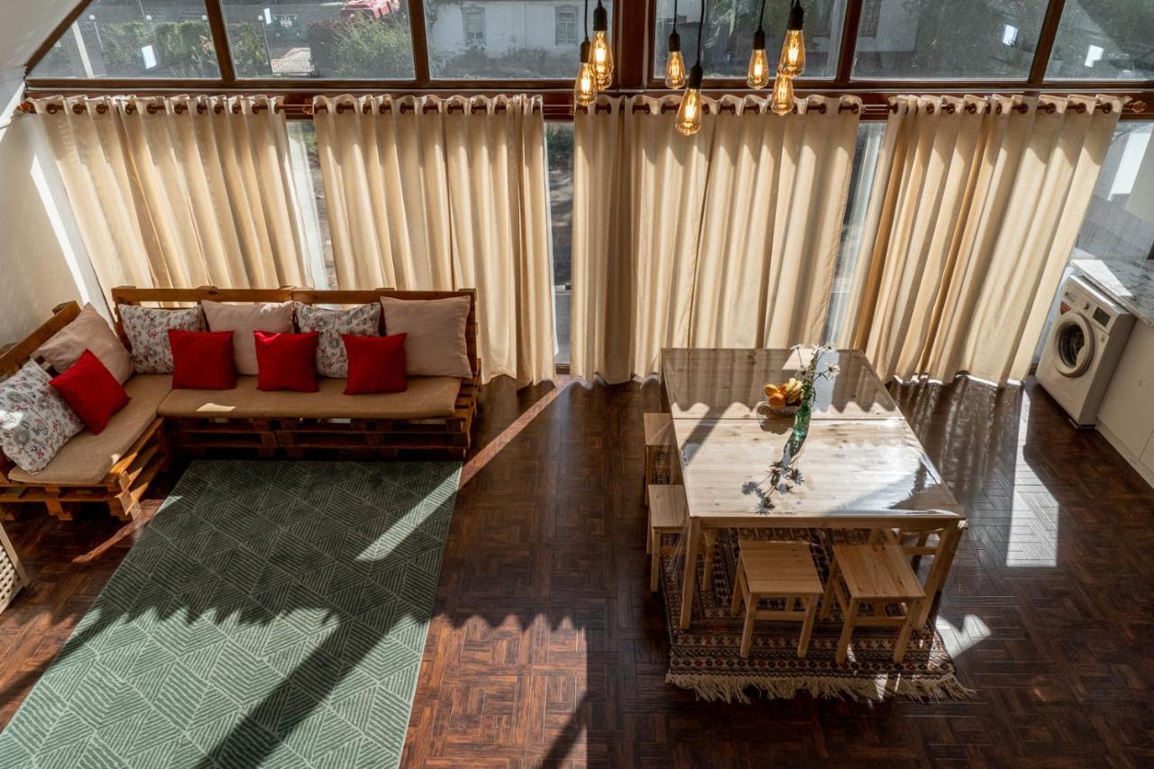 Modern Loft Lighthouse Hostel Karakol Luaran gambar